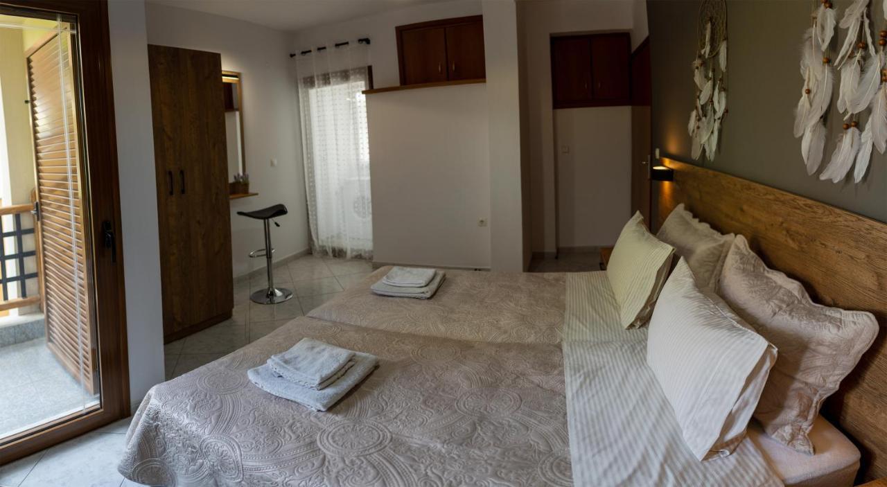 Sea View Apartment Grek Nea 4 Nea Roda Exterior foto